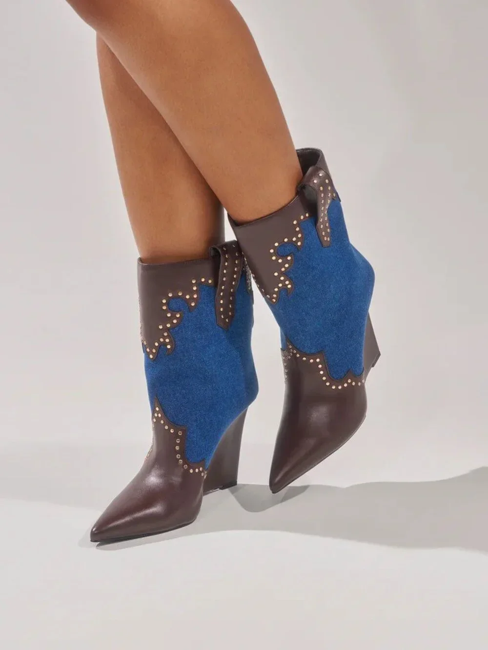 AKIRA AZALEA WANG TALLULAH DENIM WEDGE WESTERN BOOTIE Size 66 - Picture 5 of 6